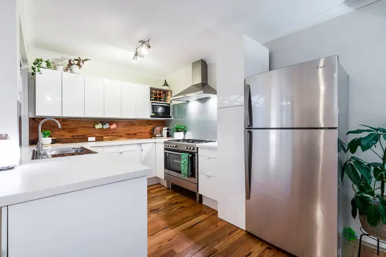 Fifth view of Homely house listing, 2/50 Albemarle Street, Doubleview WA 6018