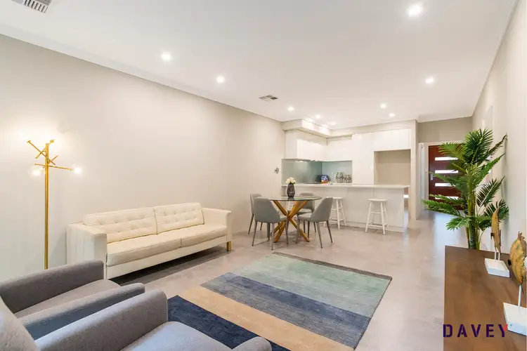 6/13 Norman Street, Karrinyup WA 6018