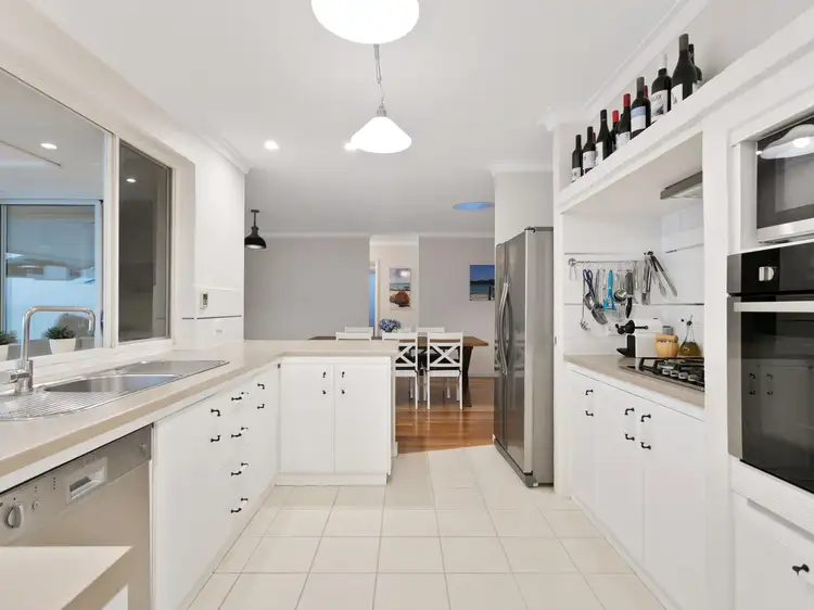 31 Drummond Cres, Duncraig WA 6023