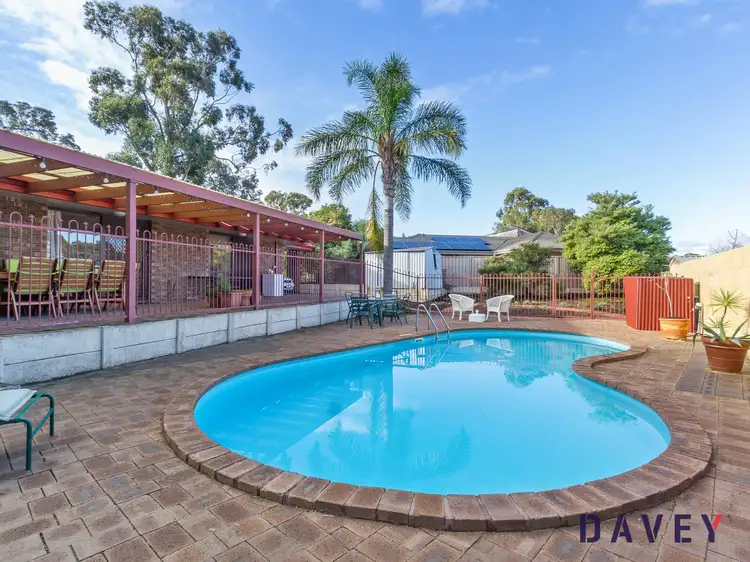 8 Timidon Place, Duncraig WA 6023