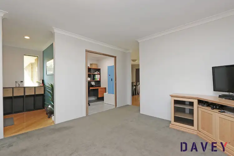 Sixth view of Homely house listing, 322 Eddystone Avenue, Heathridge WA 6027