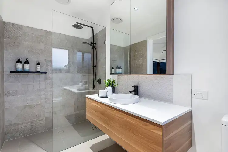 Fifth view of Homely house listing, 4 Casilda Road, Duncraig WA 6023