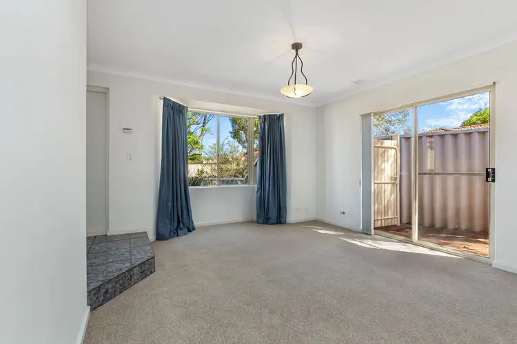 Sixth view of Homely house listing, 9 Warner Court, Manning WA 6152