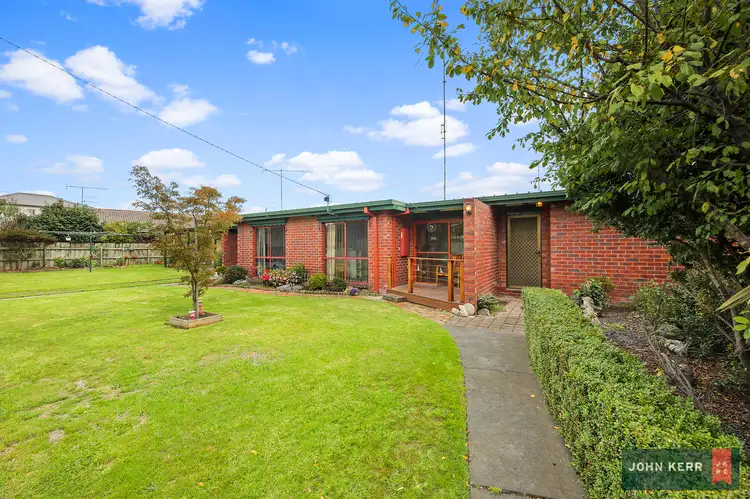 Second view of Homely house listing, 5 Princes Highway, Trafalgar VIC 3824