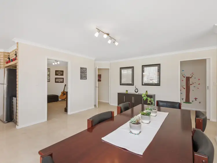 3 MacMillan Rise, Duncraig WA 6023