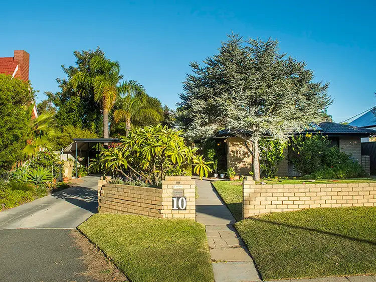 10 Fulham Place, Duncraig WA 6023
