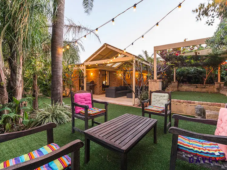 15 Basalt Place, Carine WA 6020