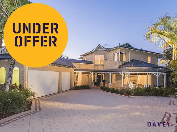 11 Hibernia Rise, Sorrento WA 6020