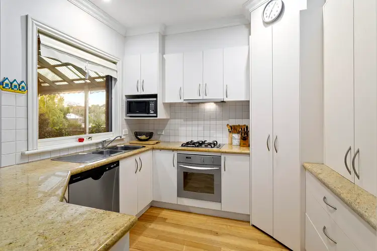 Fourth view of Homely villa listing, 2/24 Quentin Street, Forest Hill VIC 3131