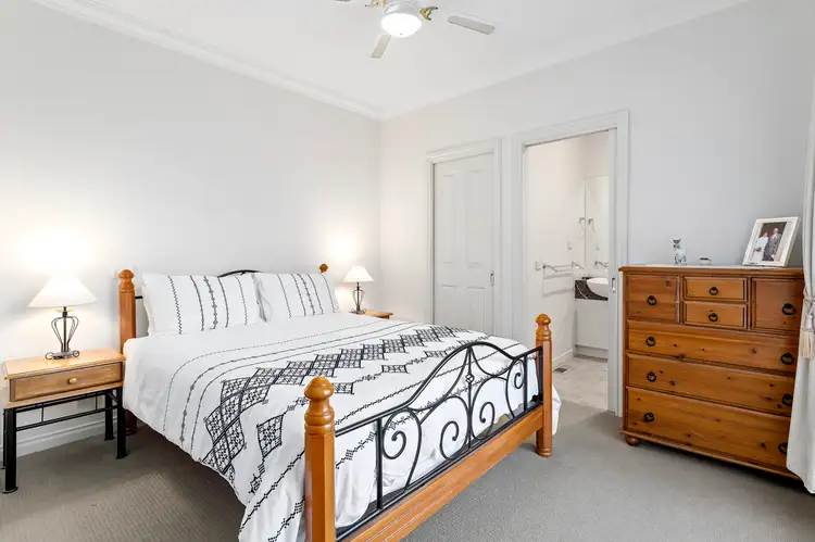 Sixth view of Homely villa listing, 2/24 Quentin Street, Forest Hill VIC 3131