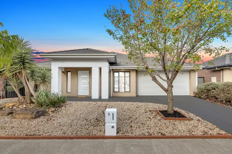 Main view of Homely house listing, 5 Yaramba Boulevard, Point Cook VIC 3030