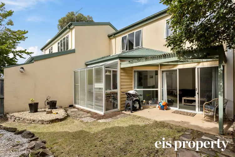 2/8A McRobies Road, South Hobart TAS 7004