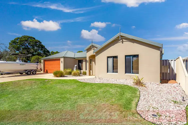 Third view of Homely house listing, 14 AVON GARDENS, Millbridge WA 6232