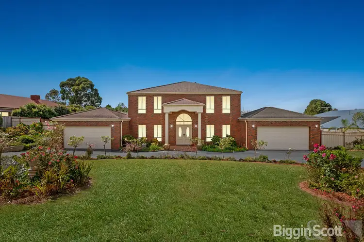 49-51 St Helens Crescent, Narre Warren North VIC 3804