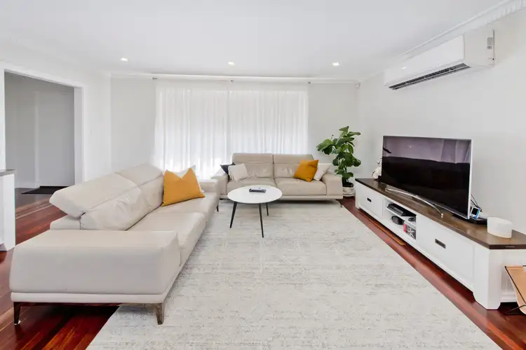 Fifth view of Homely semi-detached listing, 18 Compton Way, Morley WA 6062