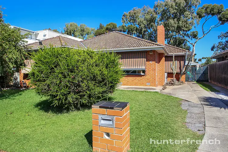 10 Noordenne Avenue, Seaholme VIC 3018