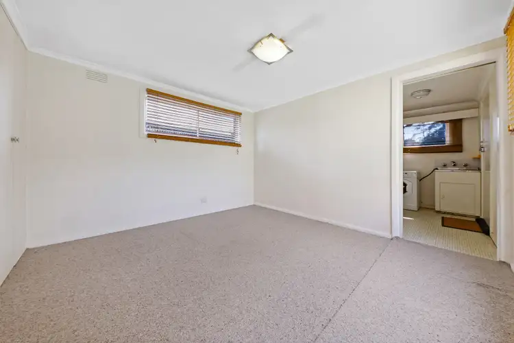Sixth view of Homely house listing, 31 Sherwood Road, Mount Waverley VIC 3149