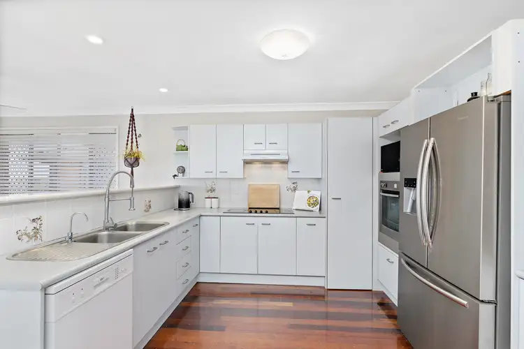 Fourth view of Homely house listing, 300 Queens Esplanade, Thorneside QLD 4158