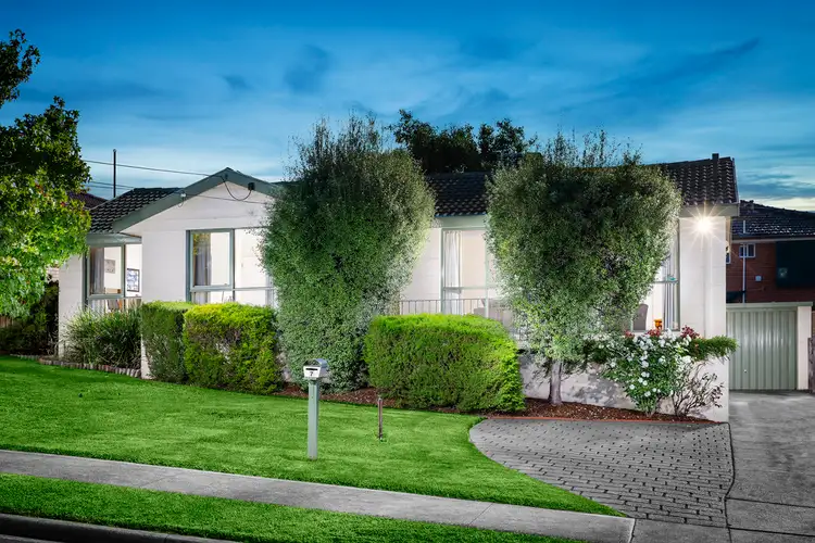 7 Kentwood Road, Macleod VIC 3085