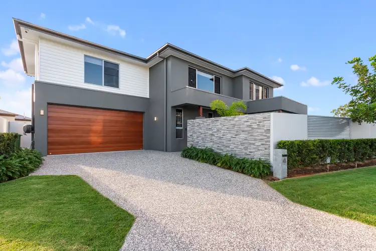 4 Hammock Place, Hope Island QLD 4212