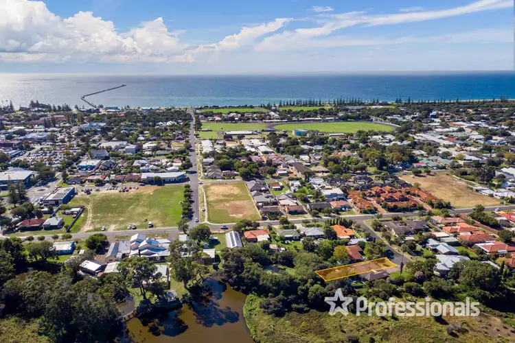 Second view of Homely house listing, 1/7 Taylor Close, Busselton WA 6280
