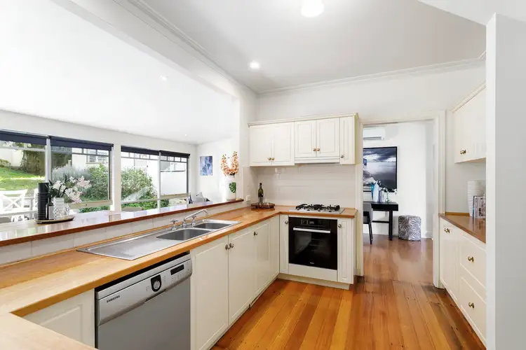 Fourth view of Homely house listing, 8 Vasey Concourse, Ringwood East VIC 3135