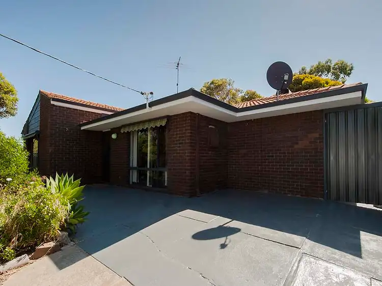 Fourth view of Homely house listing, 8 Ivanhoe Crescent, Falcon WA 6210