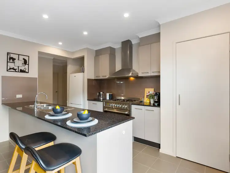 Fourth view of Homely house listing, 6 Noremac Grove, Lyndhurst VIC 3975