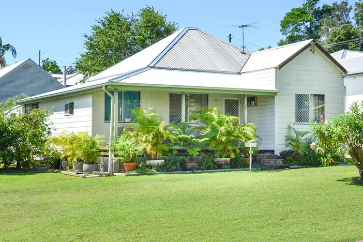 33 Taloumbi Street, Maclean NSW 2463