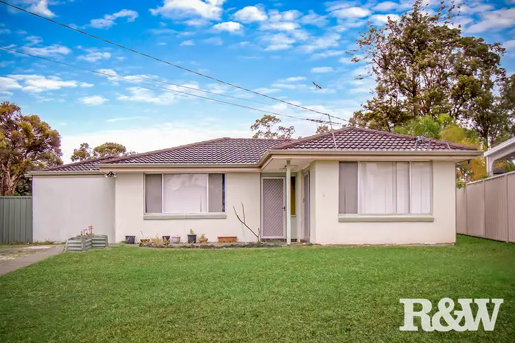 18 Trawalla Street, Hebersham NSW 2770