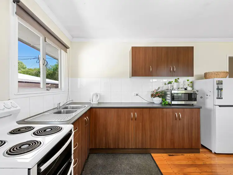 Fifth view of Homely house listing, 20 William Parade, Fairfield QLD 4103