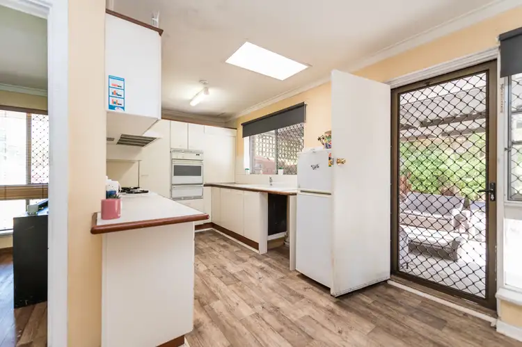Seventh view of Homely house listing, 41 Holmwood Way, Embleton WA 6062