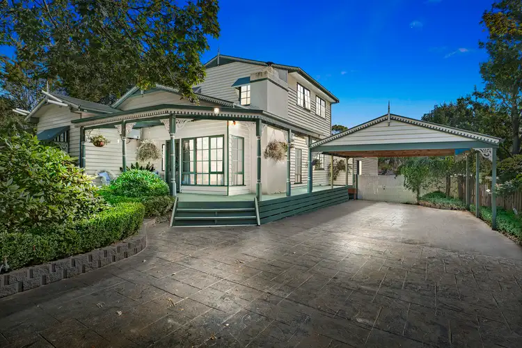 11 Waratah Avenue, The Basin VIC 3154