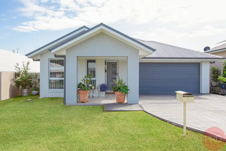 7 Slattery Road, North Rothbury NSW 2335