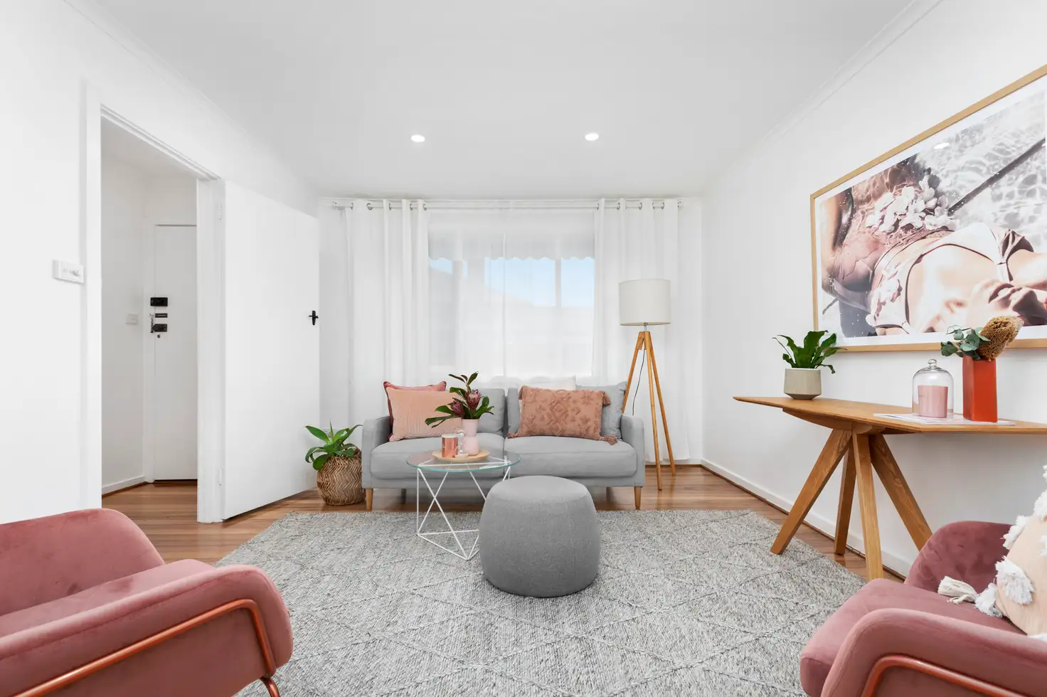 Main view of Homely unit listing, 2/204 Warrigal Road, Cheltenham VIC 3192