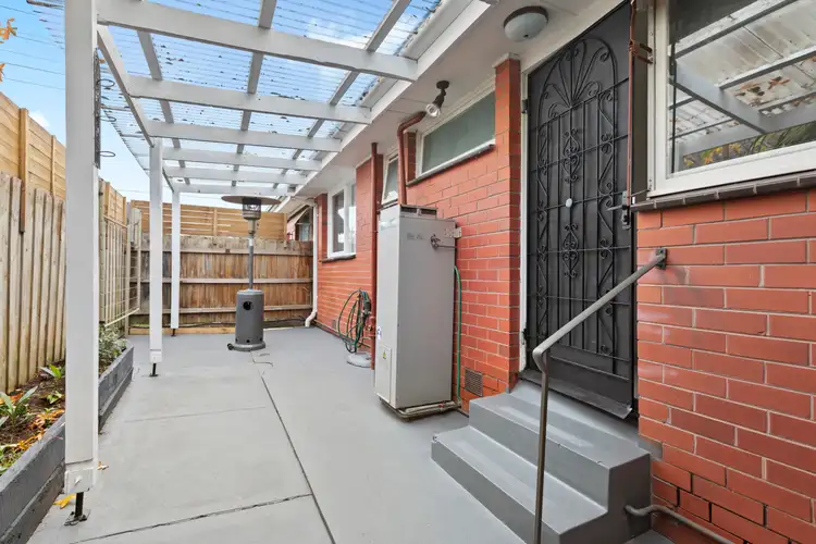 Fifth view of Homely unit listing, 2/204 Warrigal Road, Cheltenham VIC 3192