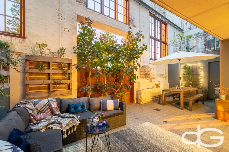 1/57 Beach Street, Fremantle WA 6160