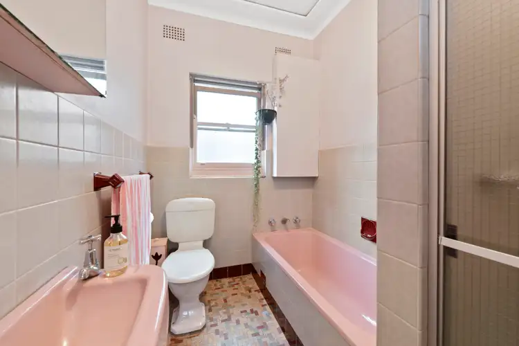 Sixth view of Homely unit listing, 2/39 Banksia Road, Caringbah NSW 2229