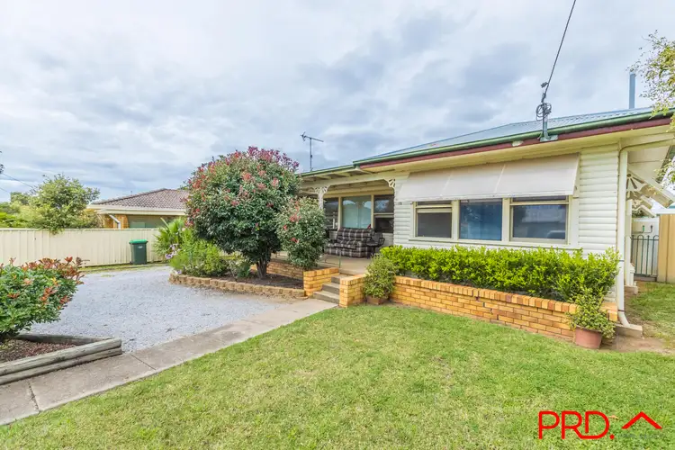 15 Cambridge Street, Tamworth NSW 2340