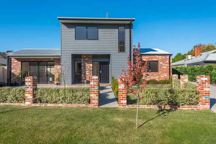 13 Ward Street, Kyneton VIC 3444