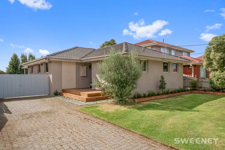 68 McIntyre Drive, Altona VIC 3018