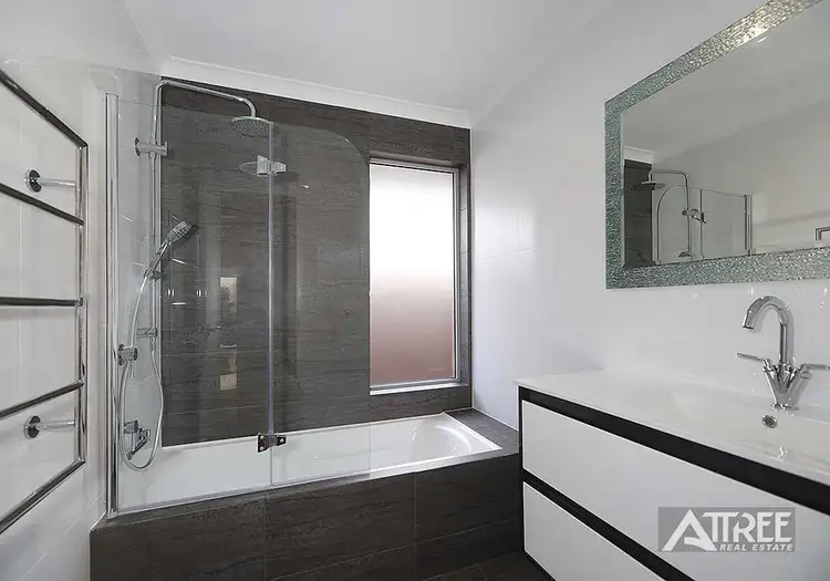 Second view of Homely house listing, 10 Consulate Court, Thornlie WA 6108