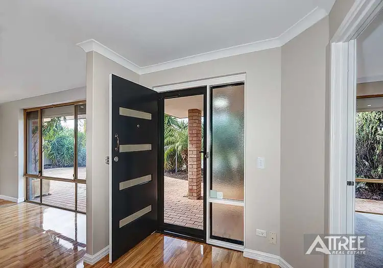Seventh view of Homely house listing, 10 Consulate Court, Thornlie WA 6108