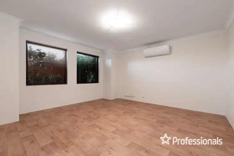 Fourth view of Homely house listing, 18 Kingsdene Mews, Landsdale WA 6065