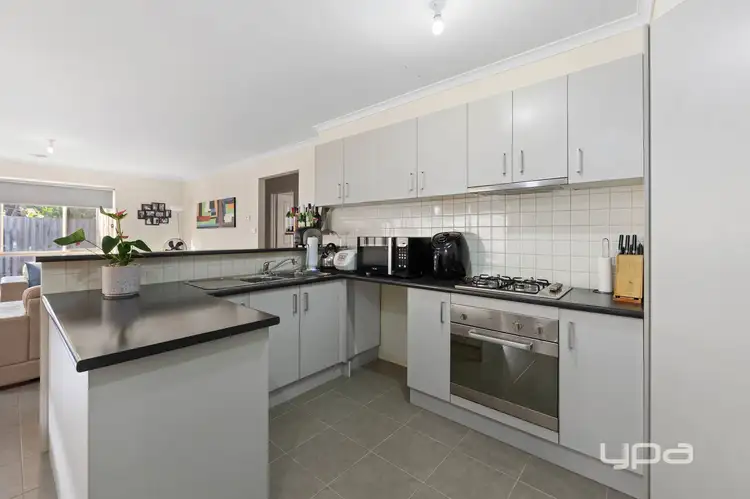 Second view of Homely house listing, 5 David Circuit, Hillside VIC 3037
