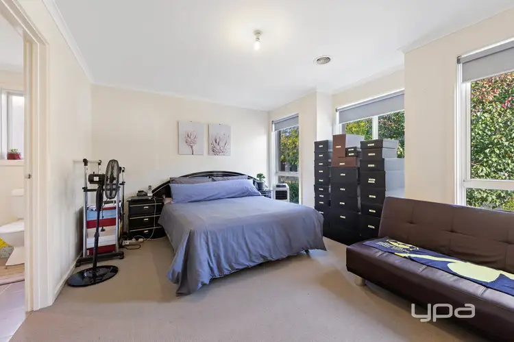 Fifth view of Homely house listing, 5 David Circuit, Hillside VIC 3037