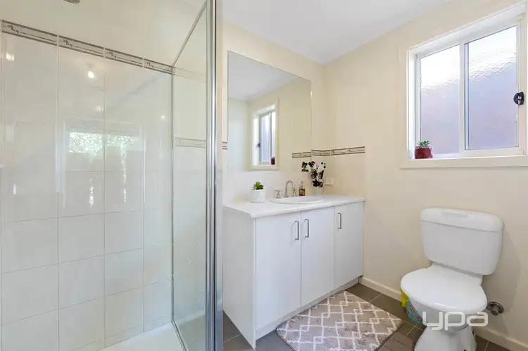 Sixth view of Homely house listing, 5 David Circuit, Hillside VIC 3037