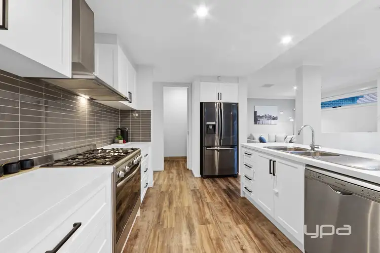 Fifth view of Homely house listing, 15 Dahlia Drive, Caroline Springs VIC 3023