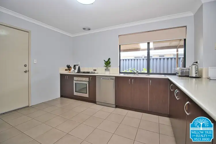 Fifth view of Homely house listing, 2 Callistemon Gardens, Baldivis WA 6171