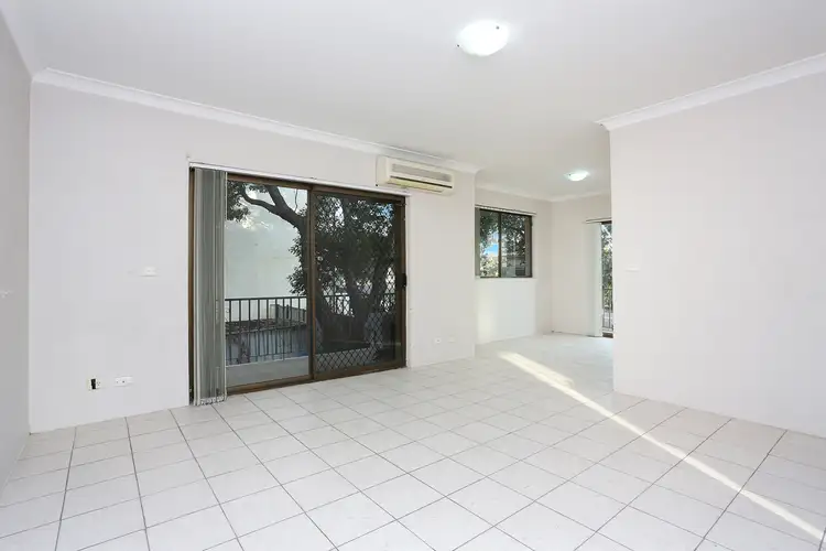 1/11 Louis Street, Granville NSW 2142